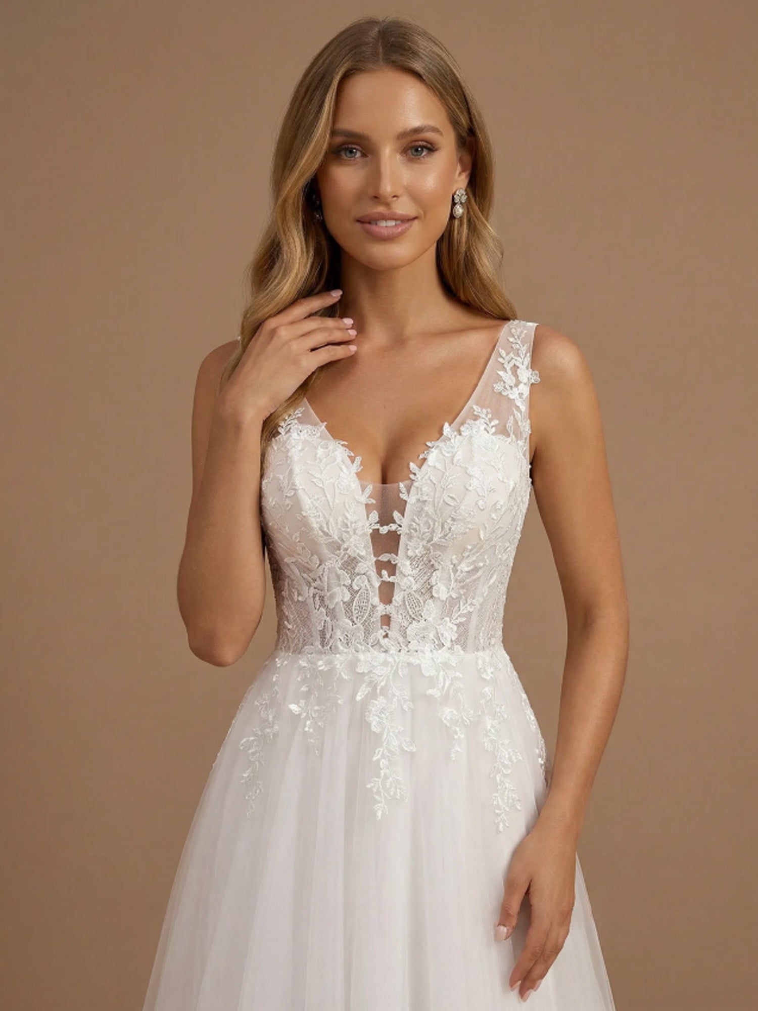 White V-Neck Regular Straps Lace Applique Tulle Bridal Gown