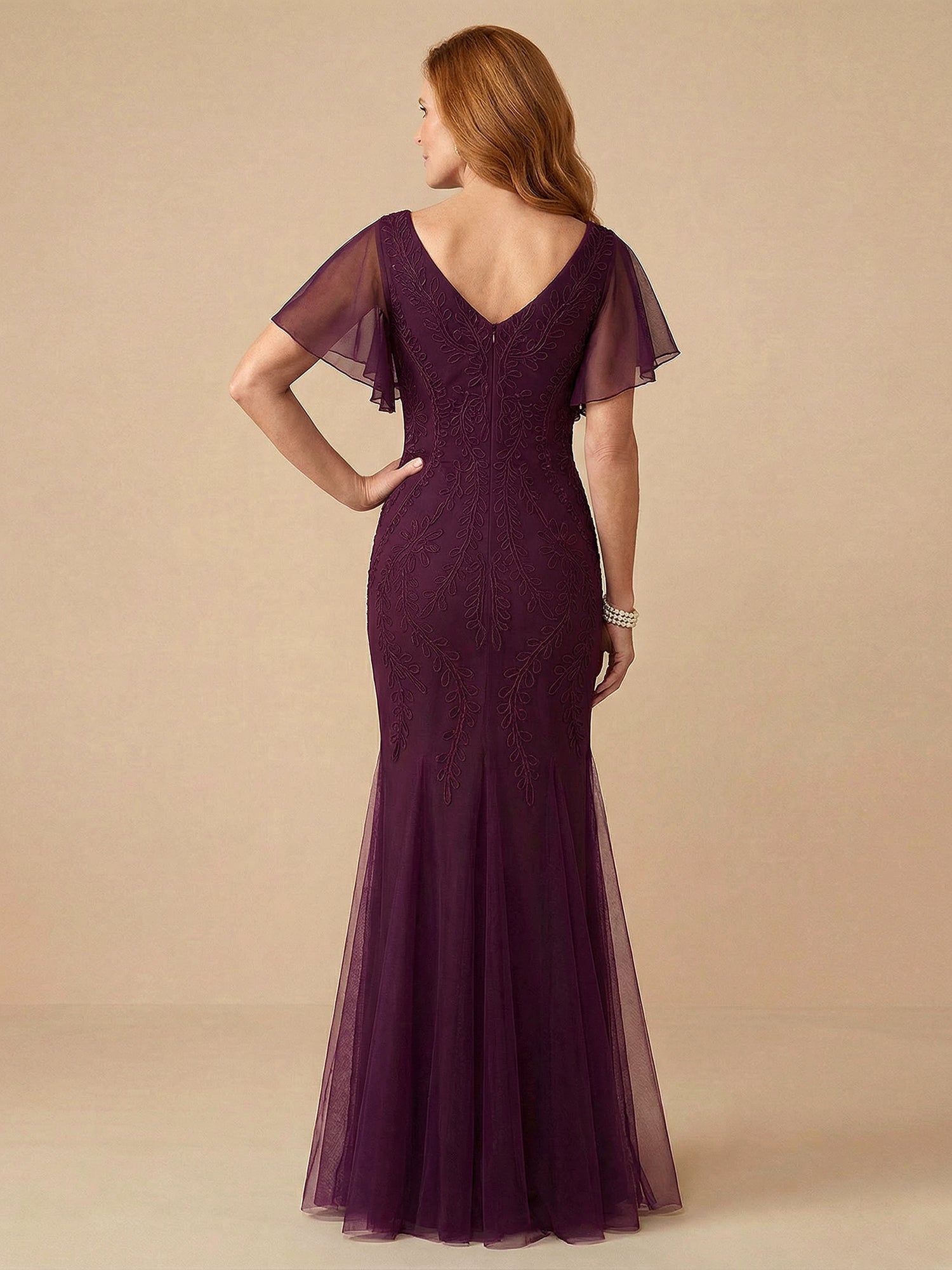 Trumpet/Mermaid V Neck Floor-Length Mother of the Bride Dress With Cascading Ruffles