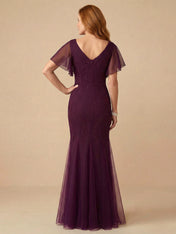 Trumpet/Mermaid V Neck Floor-Length Mother of the Bride Dress With Cascading Ruffles