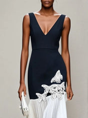 Black Pleated 3D Floral Classic V Neck Sleeveless Mermaid Maxi Dress