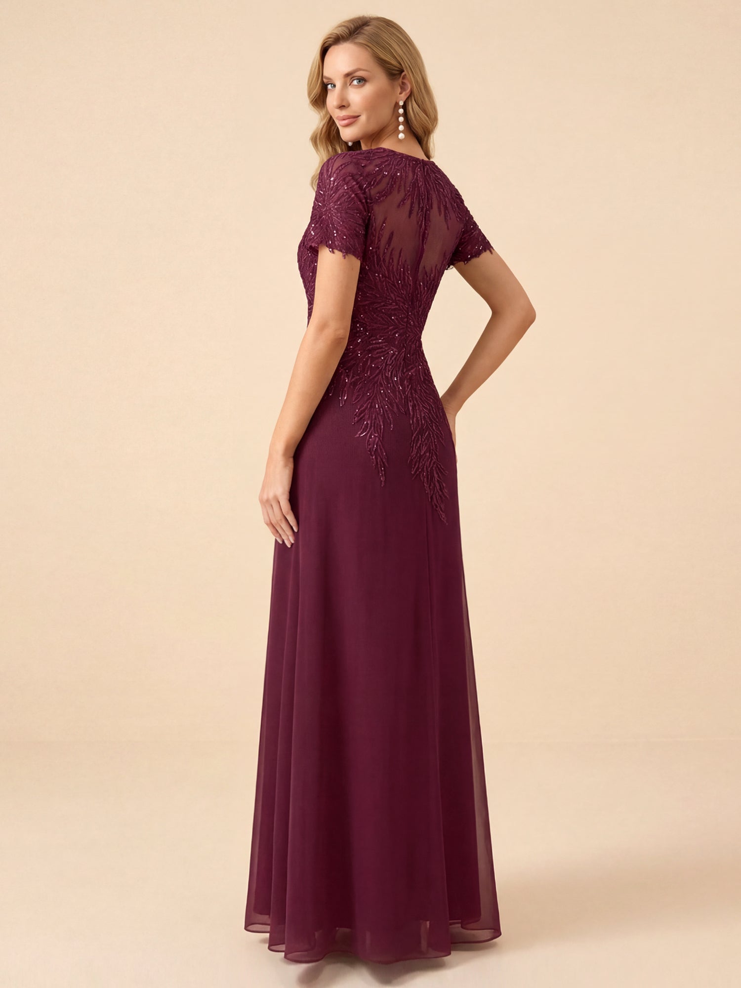 Elegant Short Sleeve Embroidery Mother of the Bride Dress