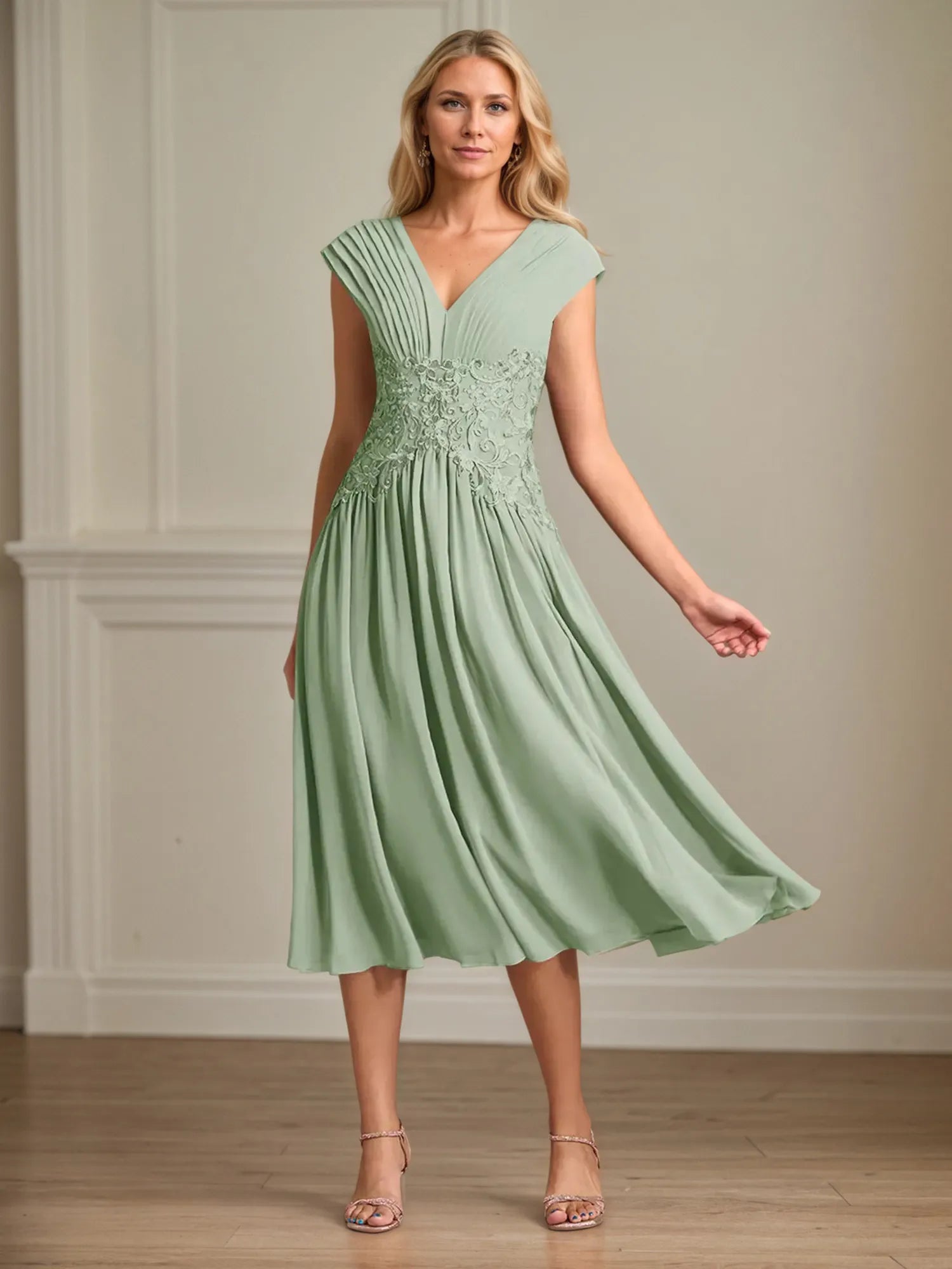 A Line V Neck Sleeveless Chiffon Mother of the Bride Dress With Appliques