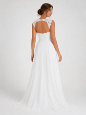 Elegant Sweetheart Lace Bodice Chiffon A-Line Wedding Dress with Chapel Train