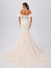 Elegant Off-the-Shoulder Detachable Puff Sleeve Lace Mermaid Wedding Dress with Chapel Train