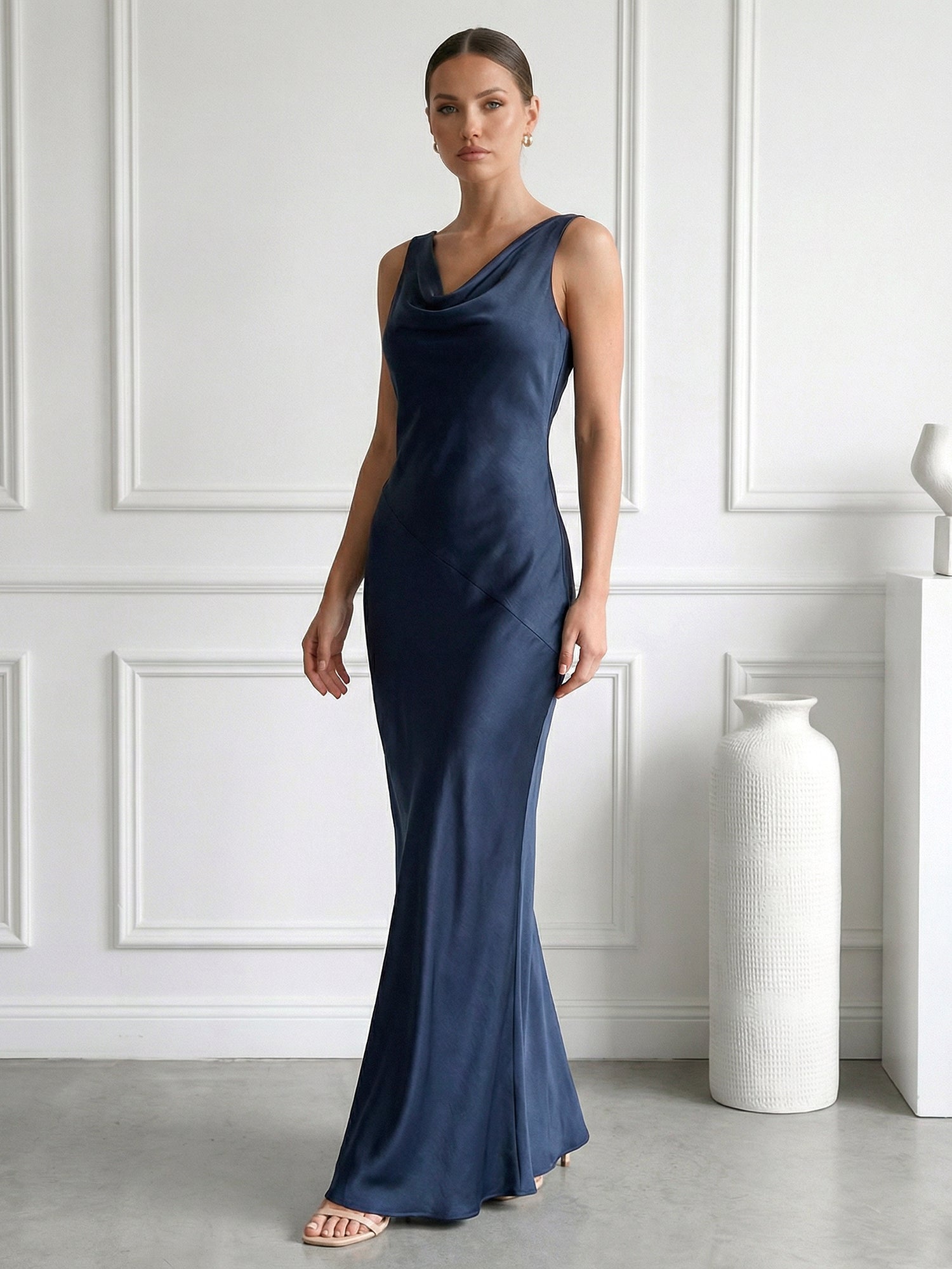Navy Blue V Neck Mermaid Maxi Dress with Pleat