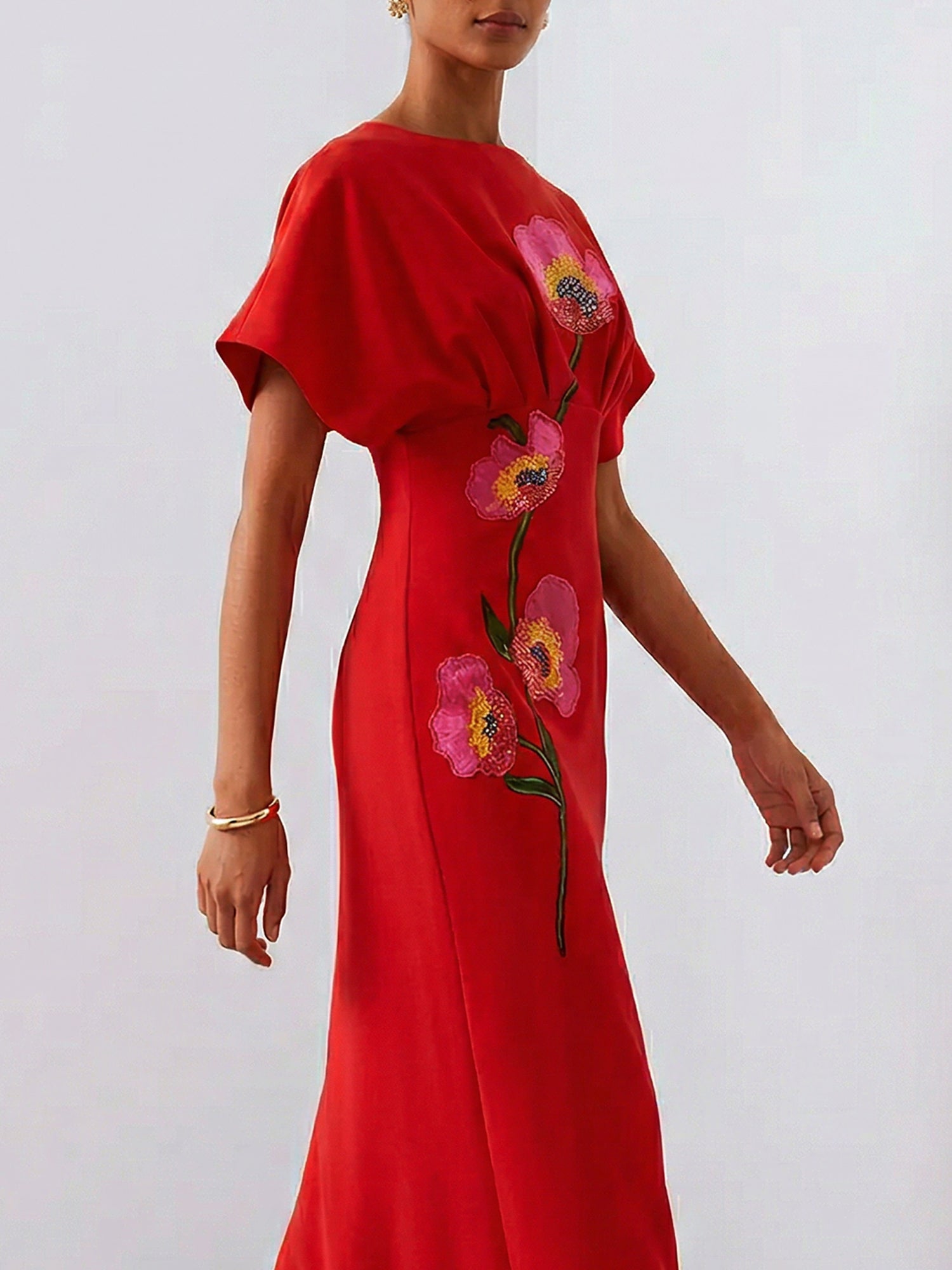 Red 3D Floral Appliqué Boat Neck Short Sleeve Backless Sheath Maxi Dress