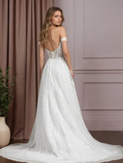 White A-Line Sequins Tulle Wedding Dress