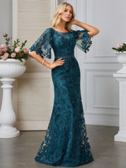 A-line Scoop Neck Floor-Length Lace Evening Dress With Appliques