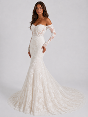 Elegant Off-the-Shoulder Sweetheart Lace Appliqué Mermaid Wedding Dress with Chapel Train