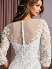 White Mermaid V-Neck Lace Tulle Wedding Dress