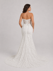 Elegant Strapless Sweetheart Lace Mermaid Wedding Dress with Chapel Train
