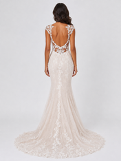 Elegant Lace Applique Cap-Sleeve Mermaid Wedding Dress with Chapel Train