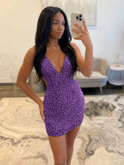 White V Neck Pearl Embellished Short Homecoming Dresses