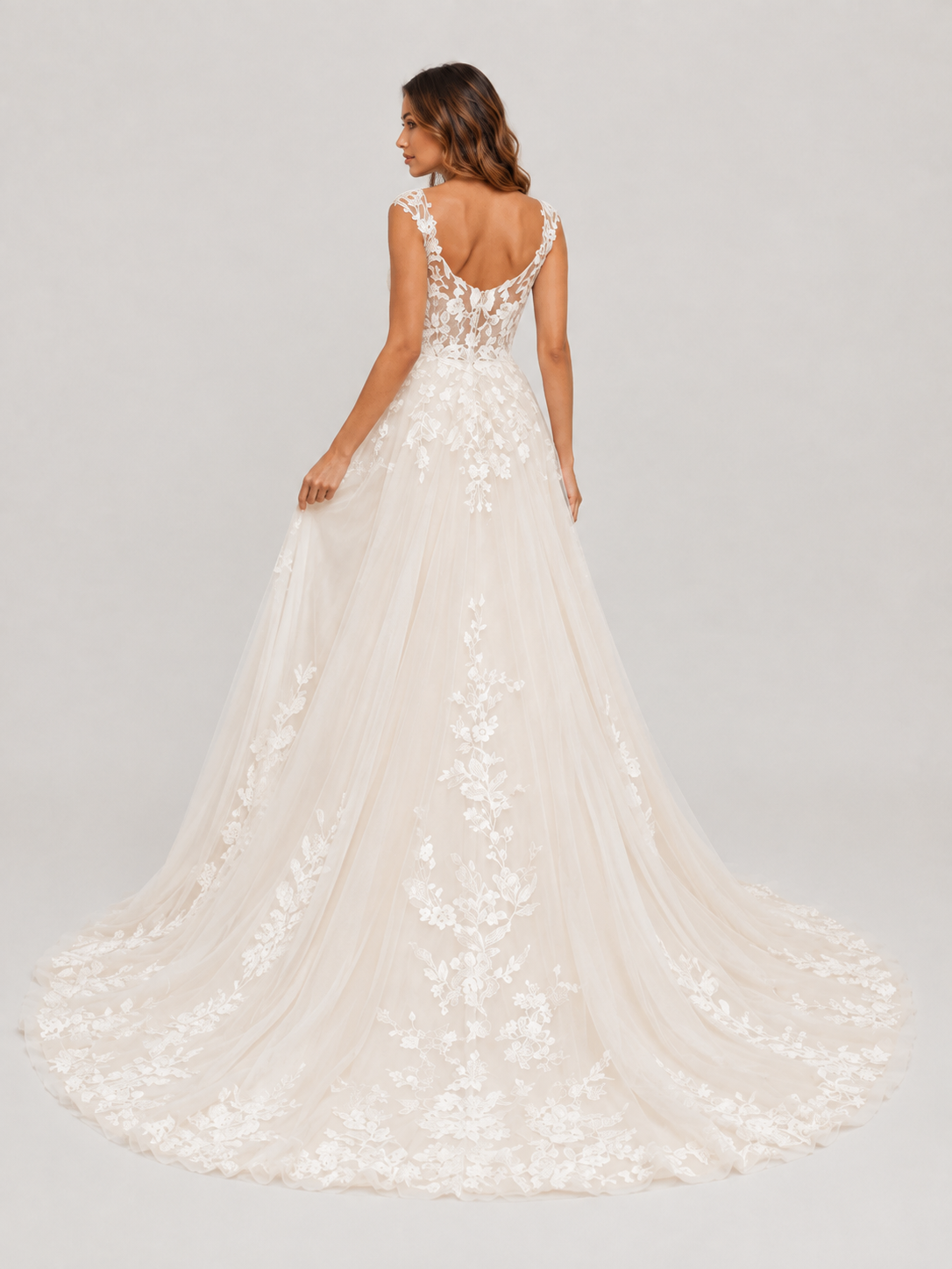 Charming Floral Lace Applique Tulle A-Line Wedding Dress with Sweep Train