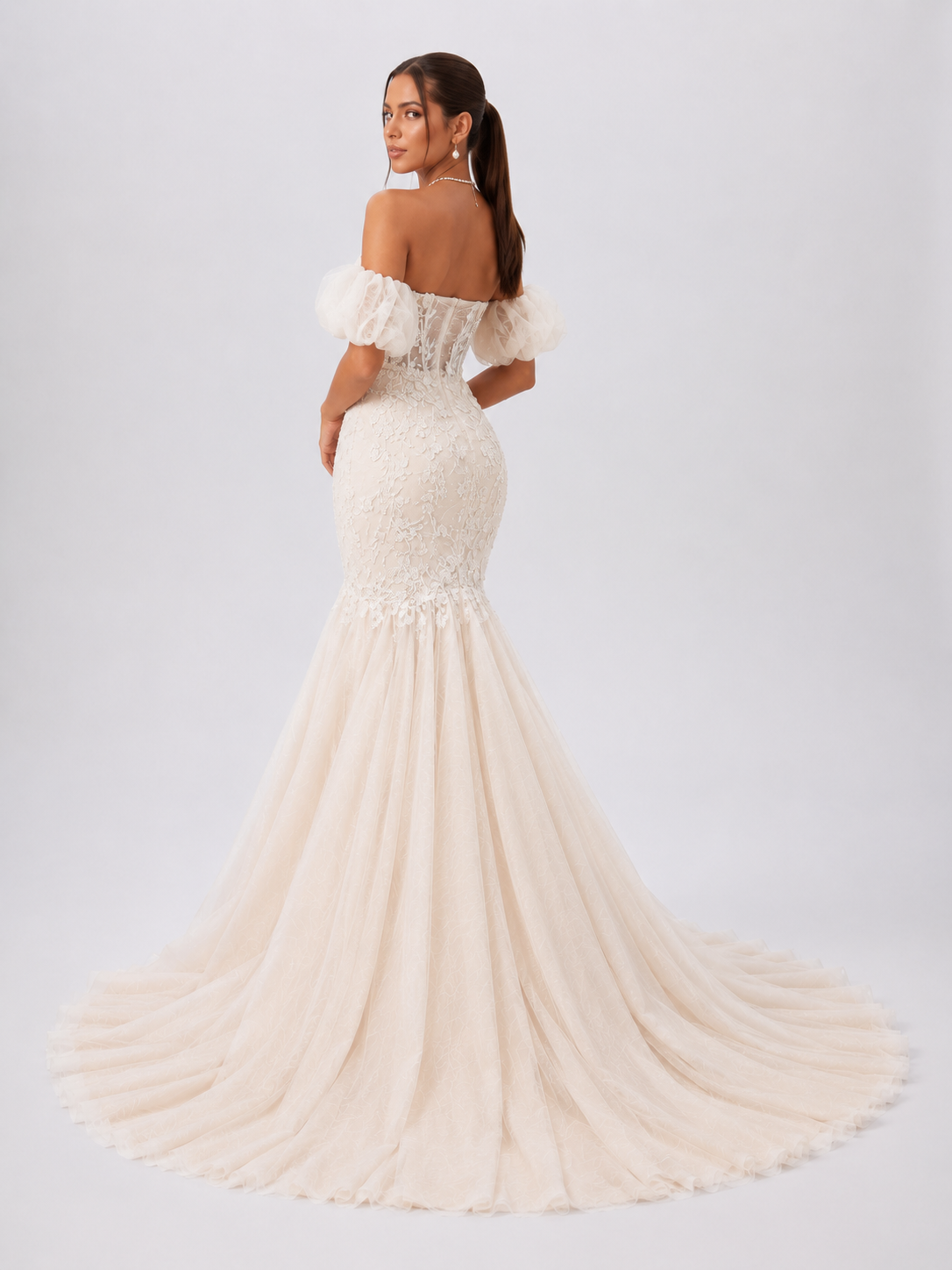 Elegant Off-the-Shoulder Detachable Puff Sleeve Lace Mermaid Wedding Dress with Chapel Train