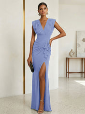 Commanding Formal Evening Dress Emerald Green Plunging V-Neck Slit Gown