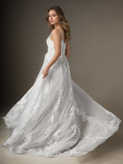 White A-Line V-Neck Sequins Tulle Wedding Dress