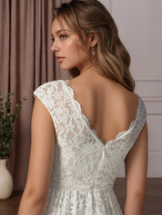White A-Line Knee-Length Lace Wedding Dress