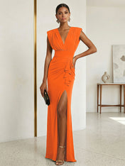 Commanding Formal Evening Dress Emerald Green Plunging V-Neck Slit Gown