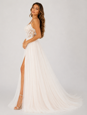 Elegant Sweetheart Neckline Lace Applique A-Line Wedding Dress with High Slit and Chapel Train