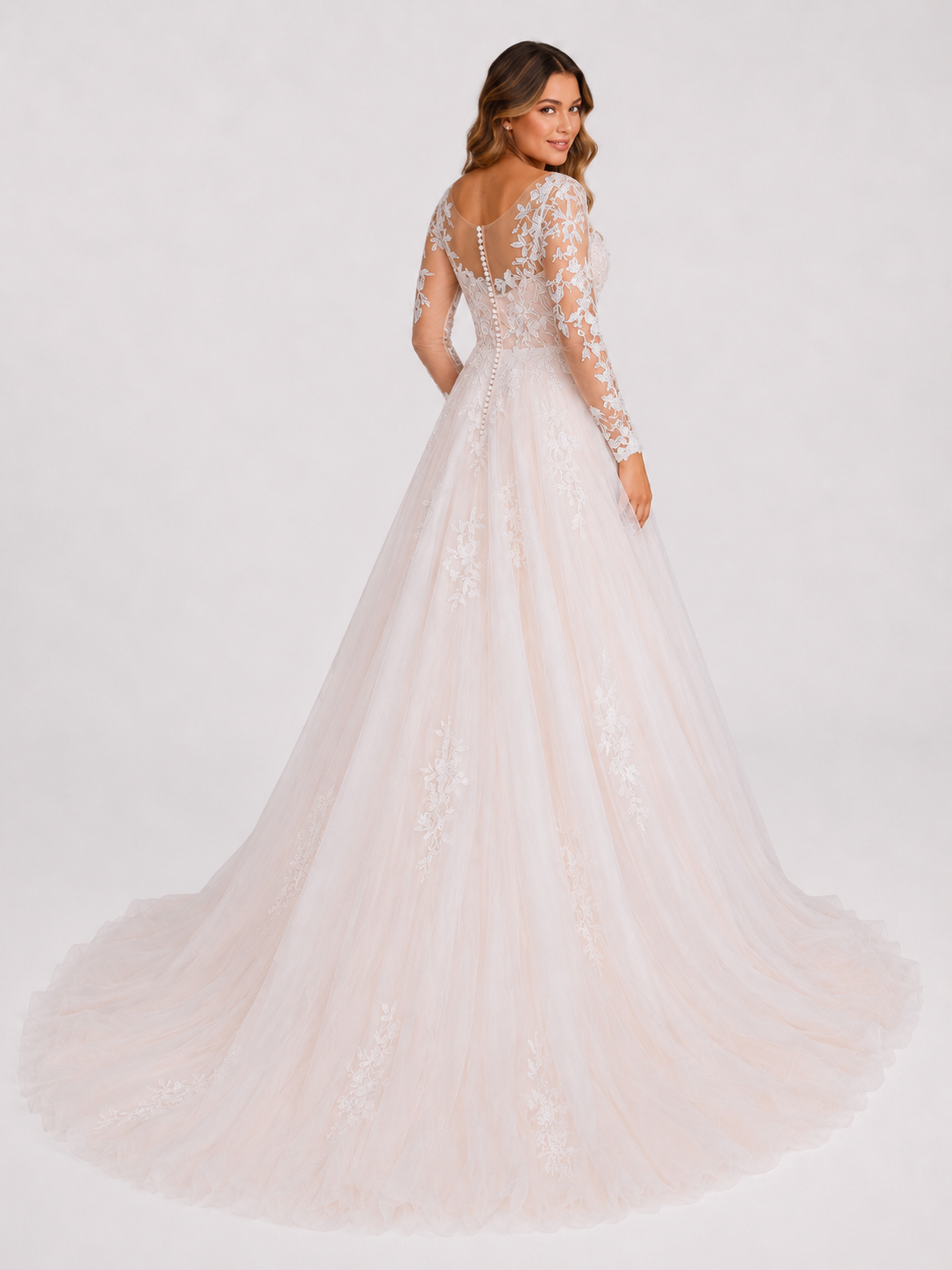 Elegant Long Sleeve Sweetheart Lace Tulle A-Line Wedding Dress with Chapel Train