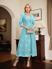 Robe de mère de la mariée en mousseline de soie, coupe trapèze, col en V et longueur thé 