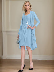 Sheath/Column Sweetheart Knee-Length Chiffon Mother of the Bride Dress With Beading Appliques Lace Sequins Pleated