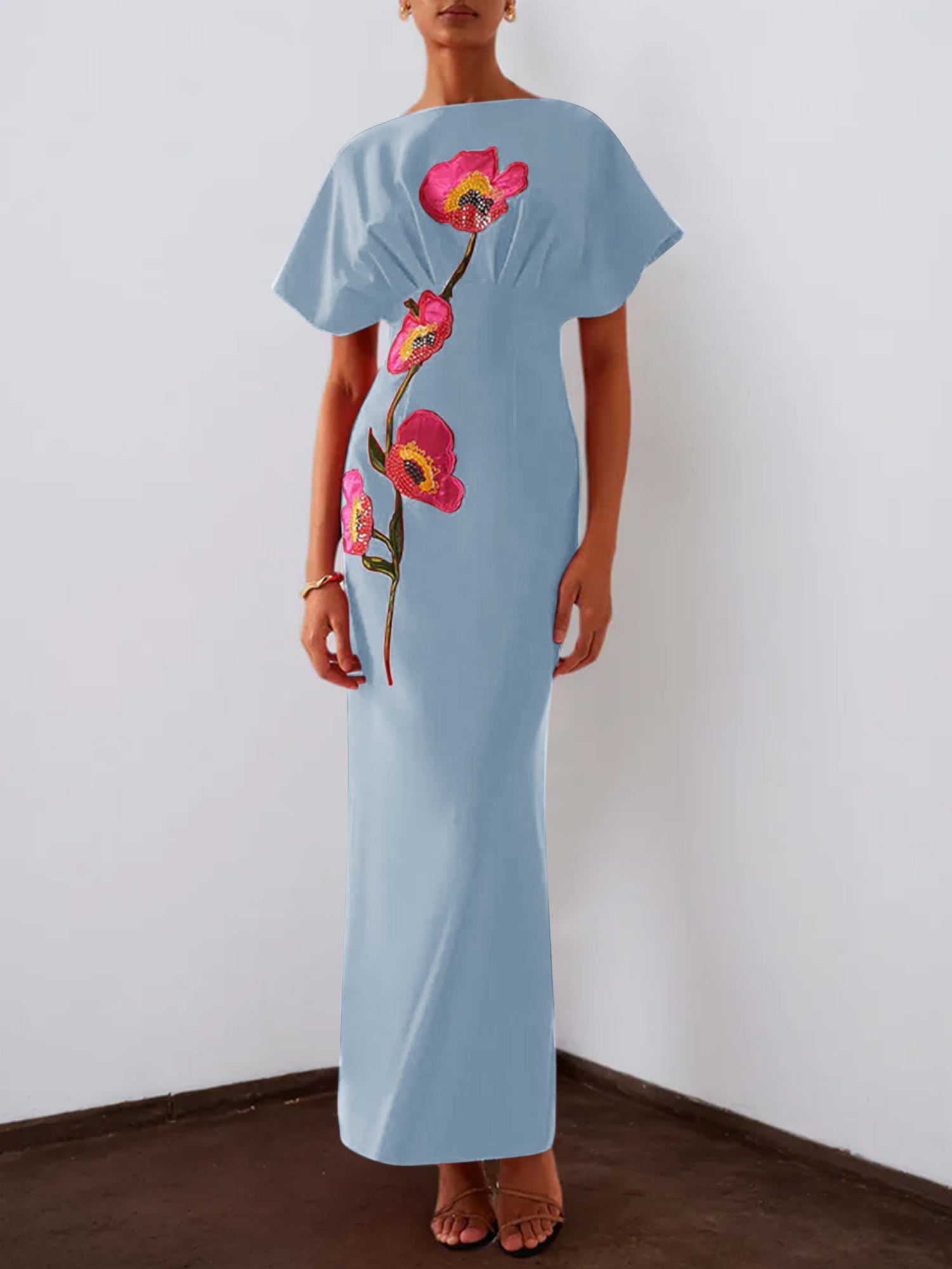 Red 3D Floral Appliqué Boat Neck Short Sleeve Backless Sheath Maxi Dress