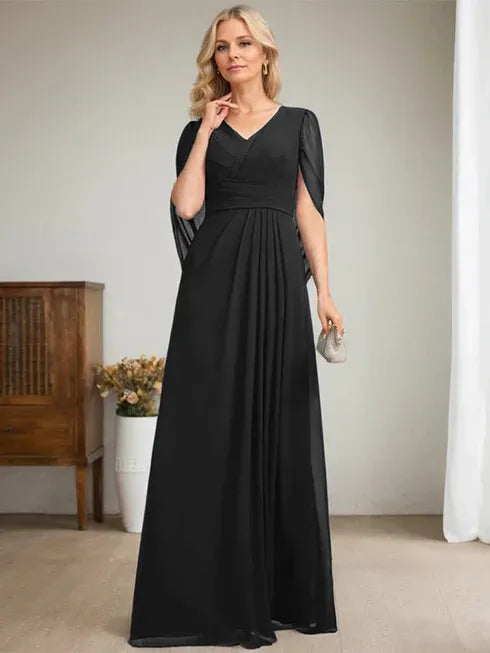Robe longue bleu marine foncé à col en V et coupe trapèze pour mère de la mariée 