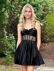 Black A Line Straps Satin Short Homecoming Dresses with Bow
