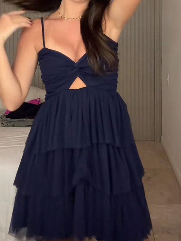 Black Spaghetti Straps V-Neck Keyhole Tiered Tulle Homecoming Dress