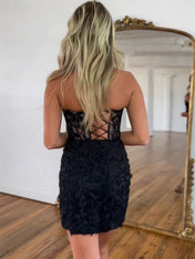 Black Sweetheart Lace Up Short Homecoming Dress with Appliques