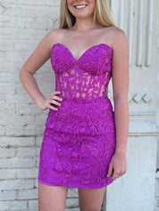 Yellow Bodycon Sweetheart Lace Up Short Homecoming Dress With Appliques