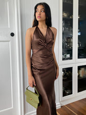 Green Chic Sheath Halter Neck Long Prom Party Dress with Backless Bowknot