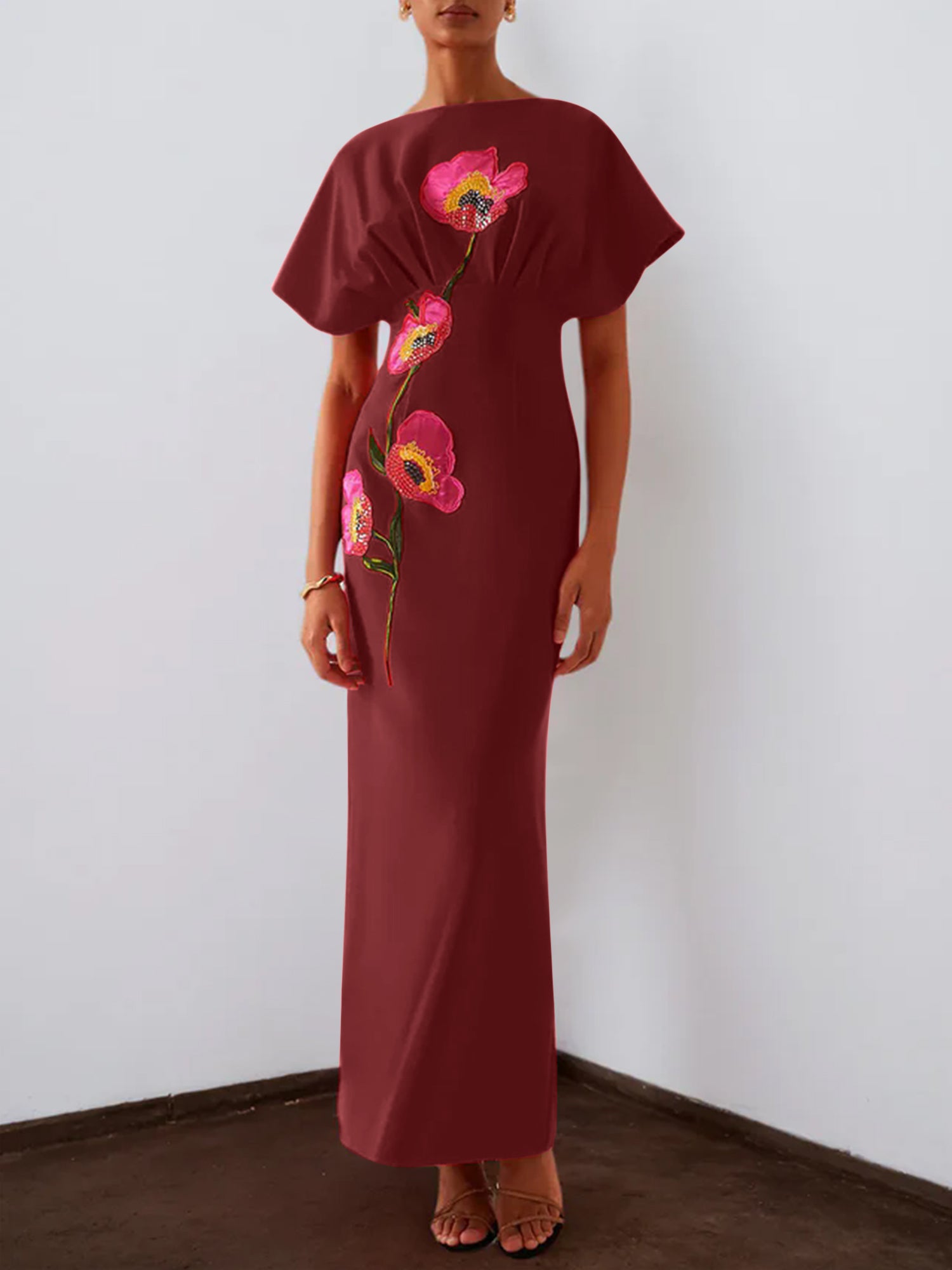 Red 3D Floral Appliqué Boat Neck Short Sleeve Backless Sheath Maxi Dress