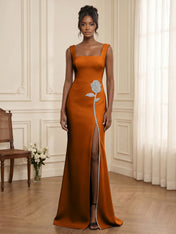 Formal Evening Dress Glamorous Black Square-Neck Crystal Rose Slit Gown