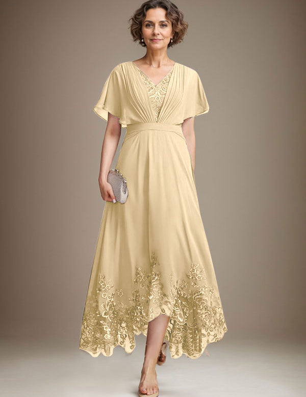 Robe de mère de la mariée asymétrique en mousseline de soie et dentelle, coupe trapèze, col en V, avec plis