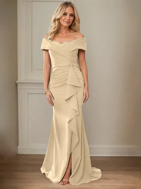 Column V-Neck Illusion Floor-Length Lace Chiffon Mother of the Bride Dress With Pleated Sequins