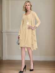 Sheath/Column Sweetheart Knee-Length Chiffon Mother of the Bride Dress With Beading Appliques Lace Sequins Pleated