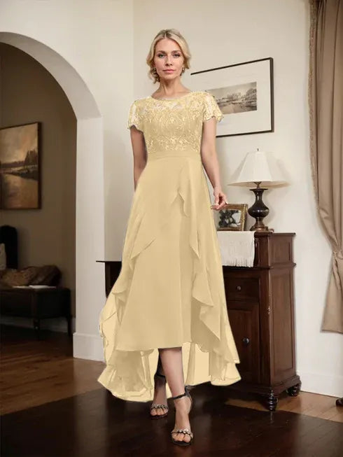 Robe de mère de la mariée asymétrique en mousseline de soie et dentelle, coupe trapèze, décolleté en V, avec nœud, volants et paillettes 