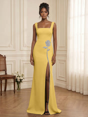 Formal Evening Dress Glamorous Black Square-Neck Crystal Rose Slit Gown