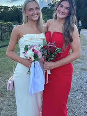 Chic Ivory Strapless Sheath Prom Dress with Bow Detail