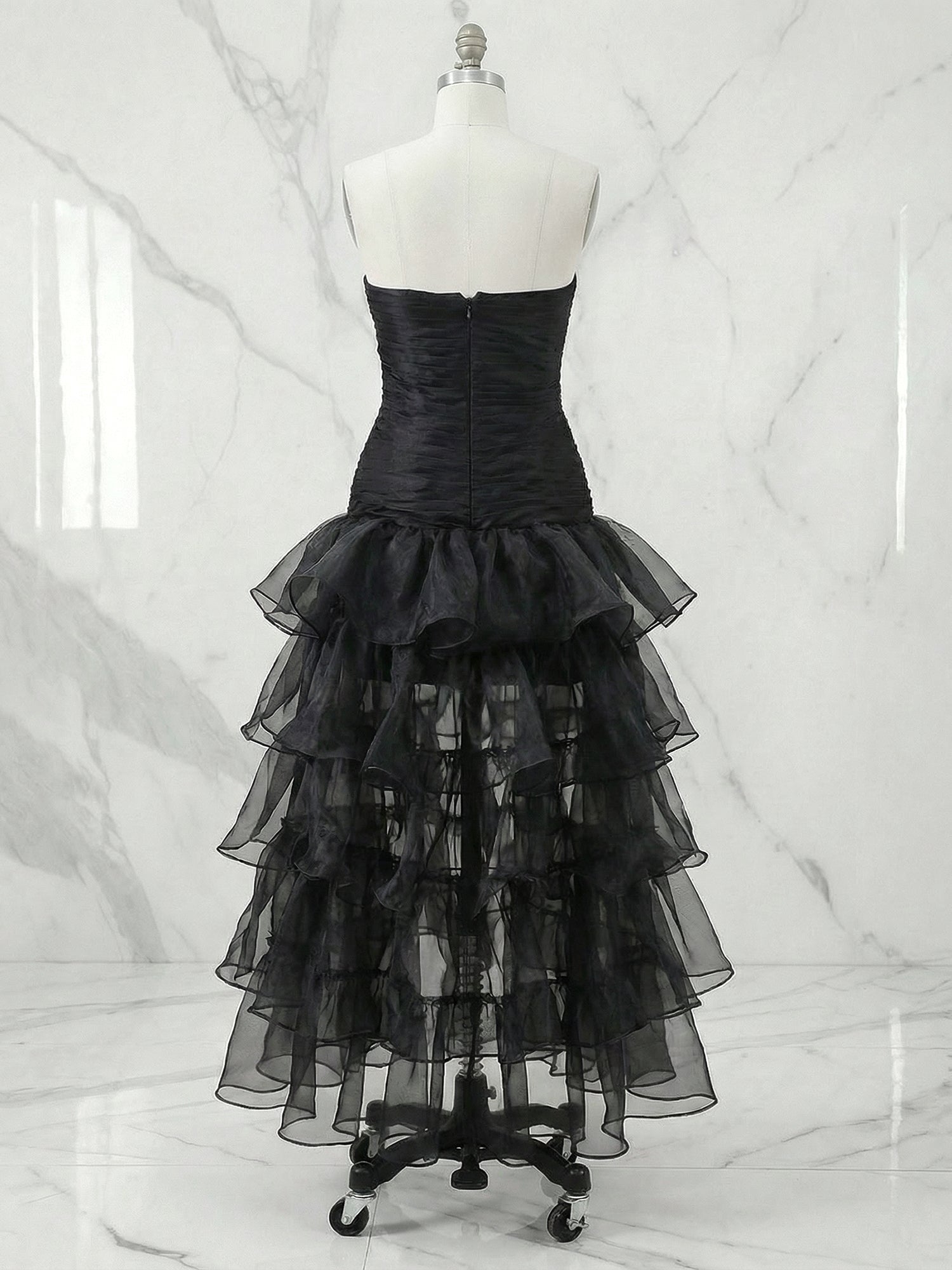 Chic Dark Green Strapless Tulle Tiered Long Formal Dress