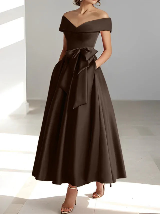 Princess Off-the-Shoulder Sleeveless Ankle-Length Mother of the Bride Dresses with Pockets