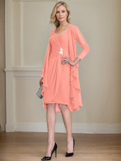 Sheath/Column Sweetheart Knee-Length Chiffon Mother of the Bride Dress With Beading Appliques Lace Sequins Pleated