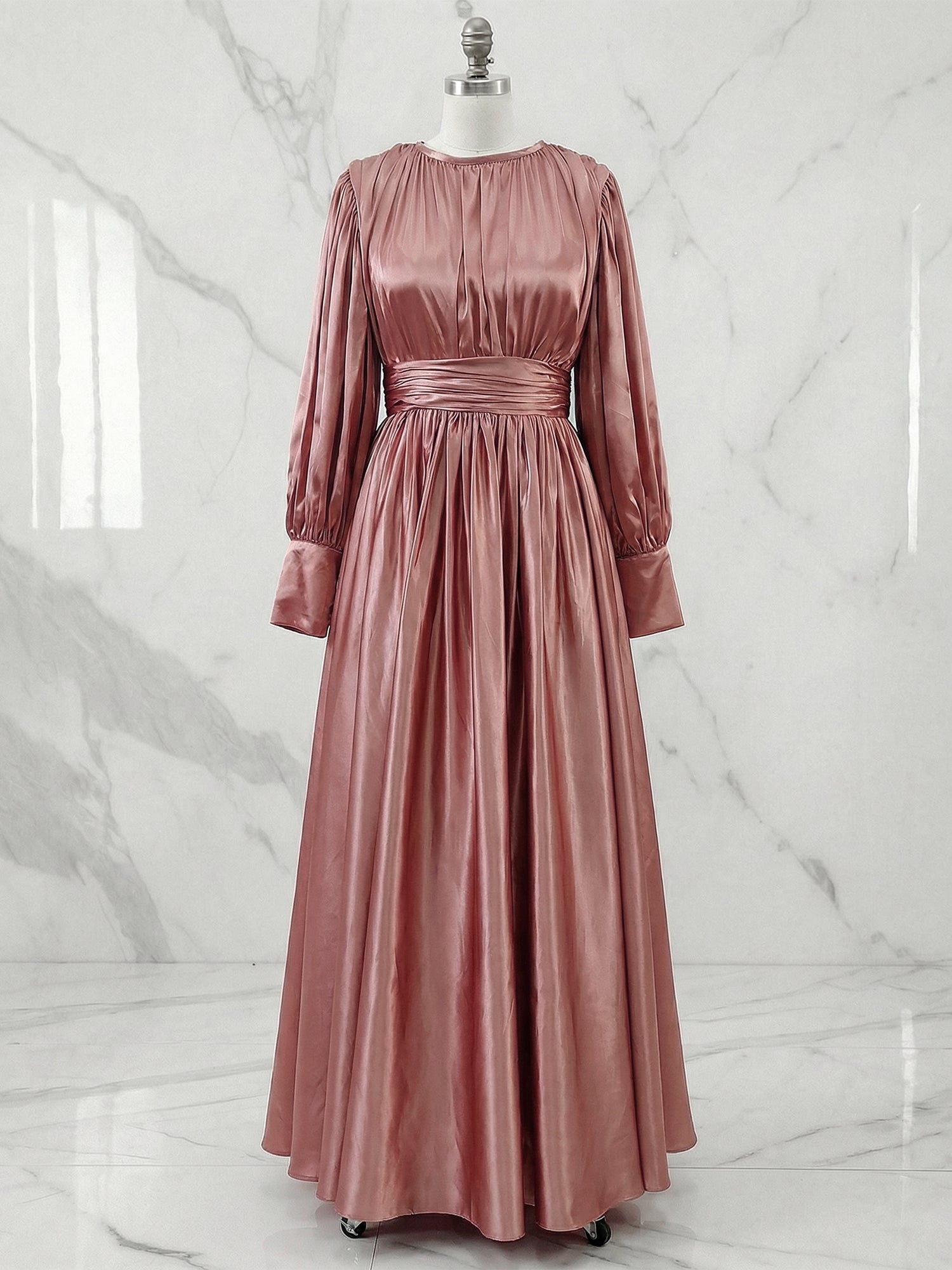 Fashionable And Elegant High-End Pleated Satin Maxi Dresses