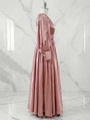 Fashionable And Elegant High-End Pleated Satin Maxi Dresses