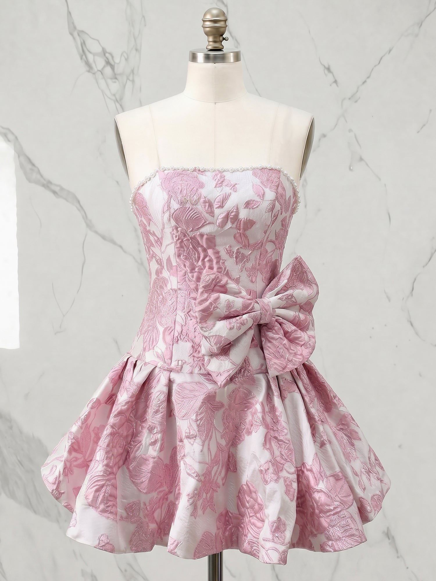 Pink Strapless Pearl-Trimmed Floral Jacquard Short Homecoming Dresses with Side Bow