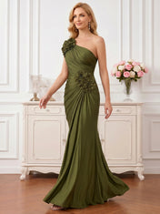 Dark Green One-Shoulder Evening Gown with Dramatic Cape Sleeve Mother of the Bride Dresses