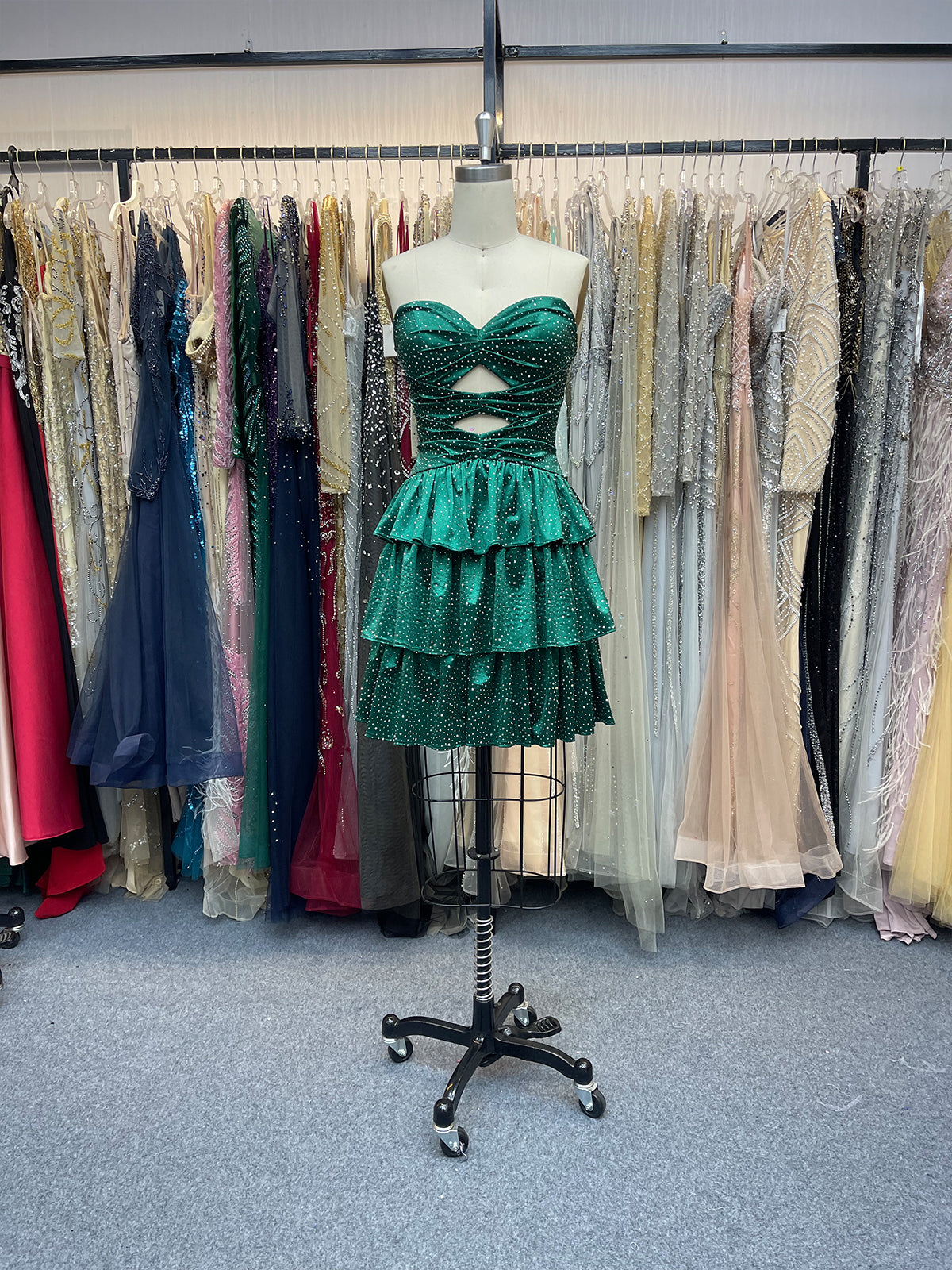 Dark Green A Line Strapless Sweetheart Satin Homecoming Dress with Keyhole